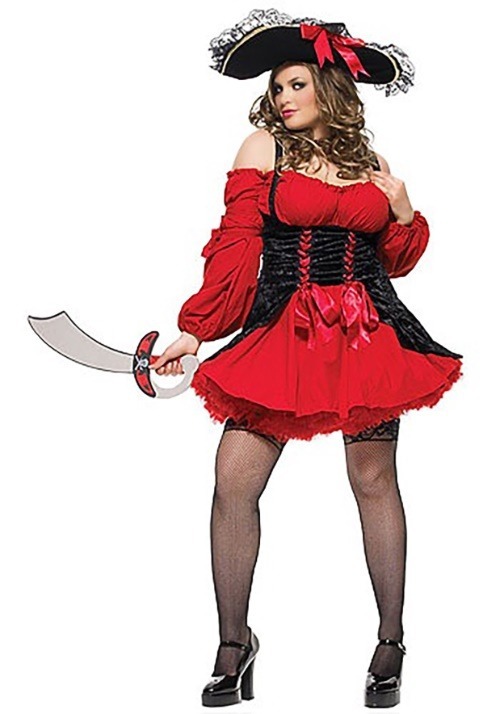 Curvy Plus Size Costumes For Women pirate