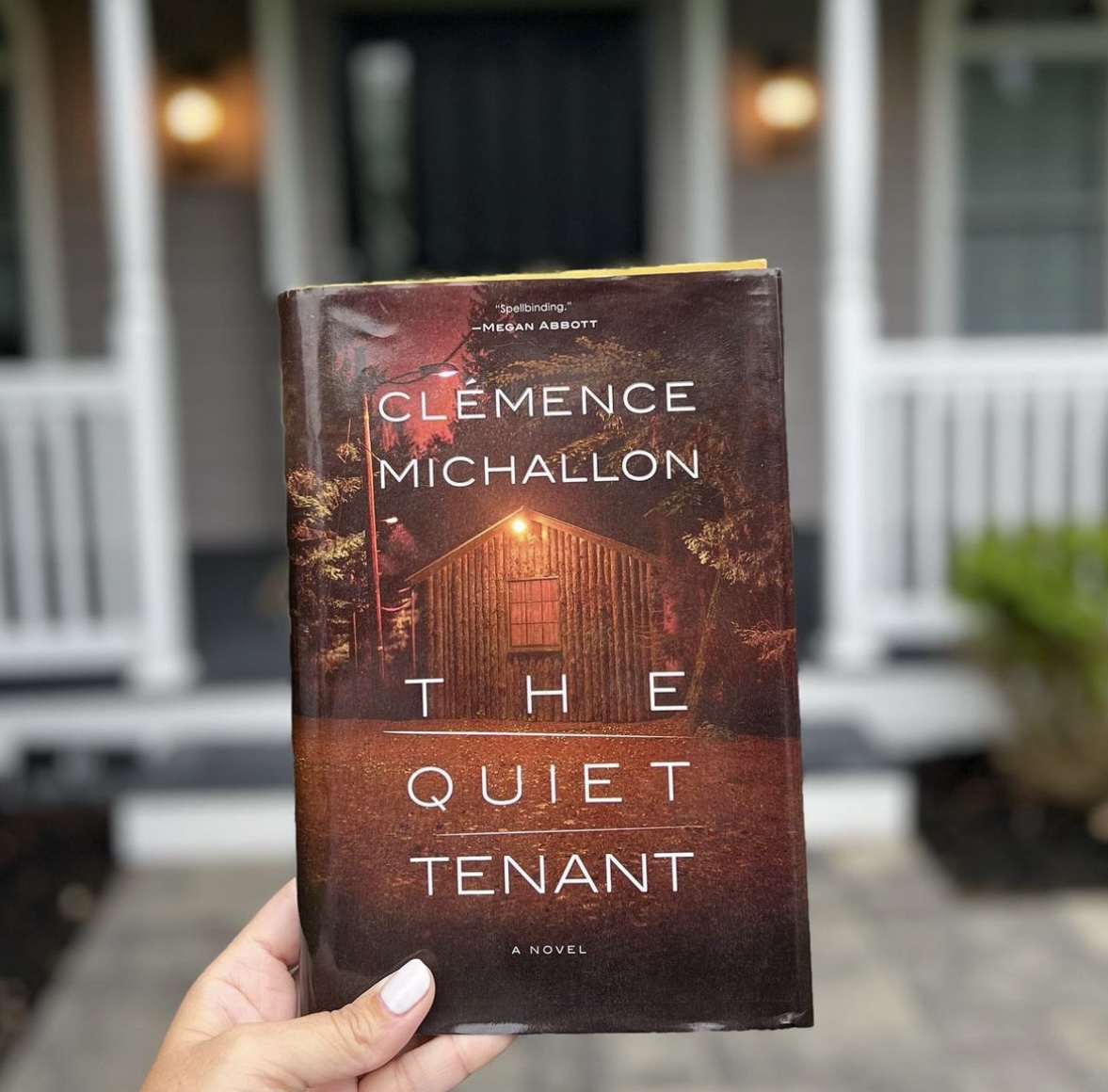 the quiet tenant book review