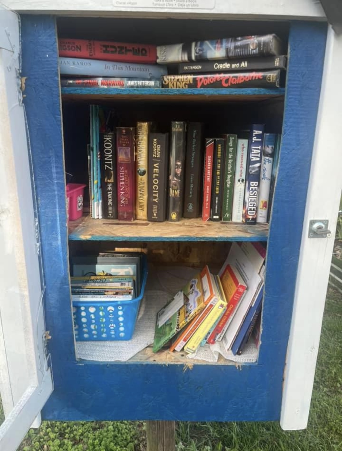 how to get books for little free library