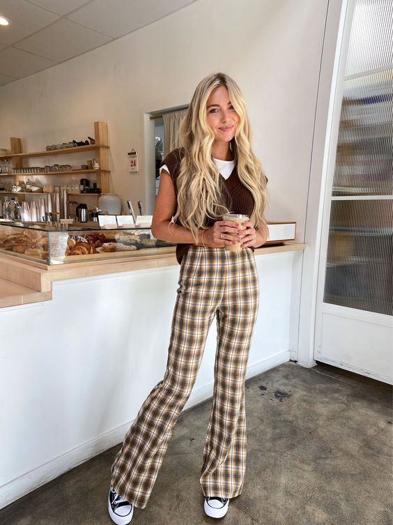 dressy cute thanksgiving outfits with plaid