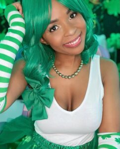 15 Simple DIY St. Patricks Day Outfit Ideas & Inspiration - The