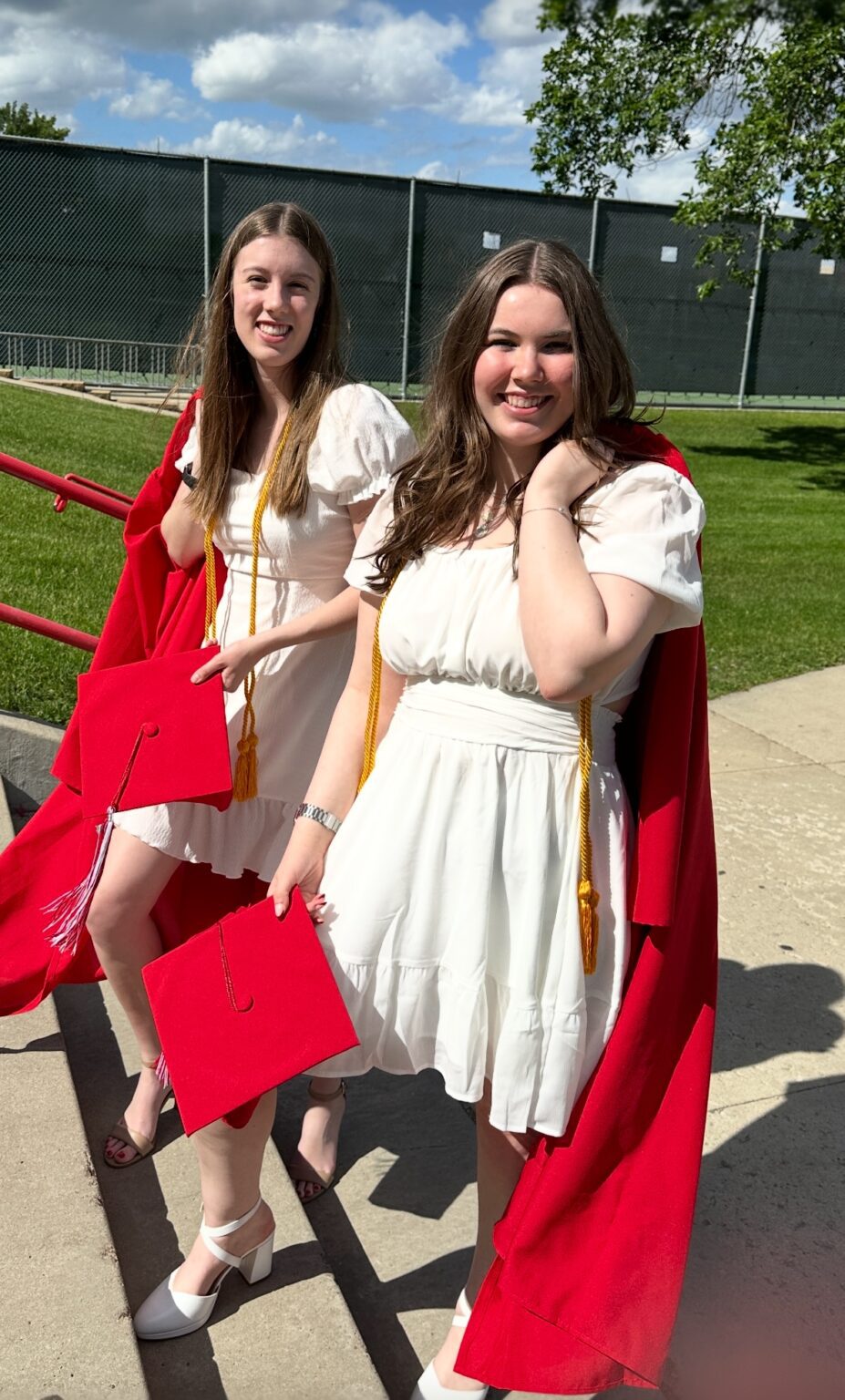 How to Take Cap and Gown Pictures That You Will Love - The Slowestuff Blog
