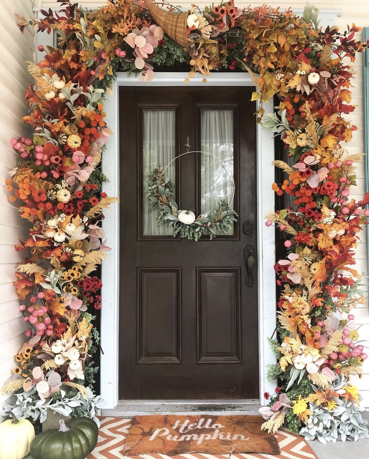 Gorgeous & Cozy Outdoor Fall Porch Decorations To Inspire - The ...