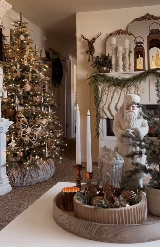 neutral-living-room—gold-and-cream-tree—butterfly-ornaments—fur-collar—vintage-santa
