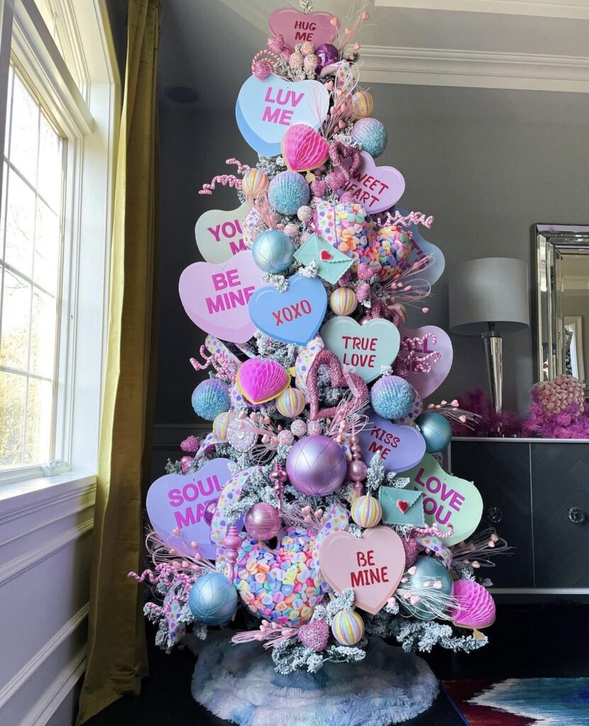 Valentines Day tree with candy heart ornaments, and warm white lights, credit sami_riccioli.